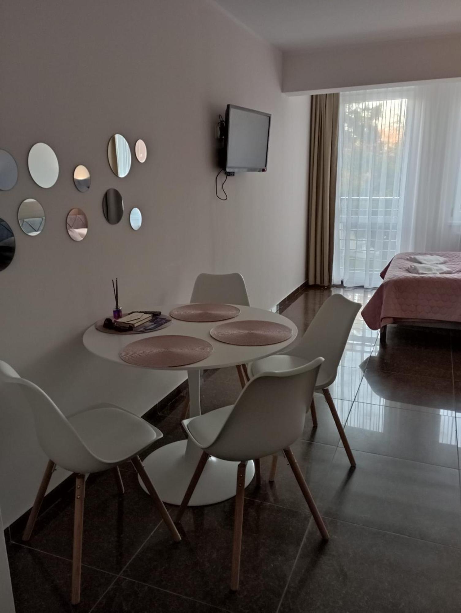 Apartamenty Planeta 105, 108 Mielno - Parking W Cenie Pobytu エクステリア 写真